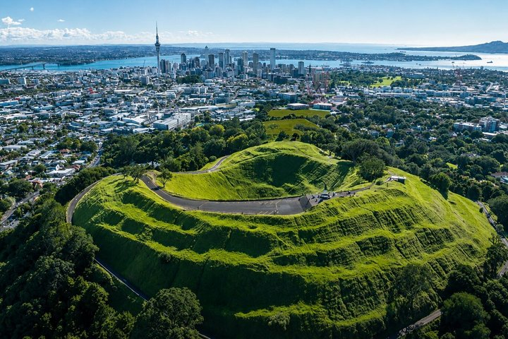 Auckland Volcanoes & Viewpoints Small Group Tour - Photo 1 of 17